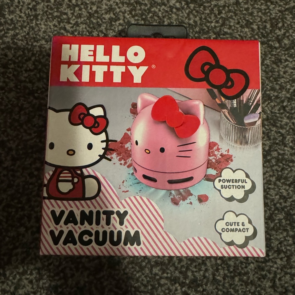 New! hello kitty vanity vacuum